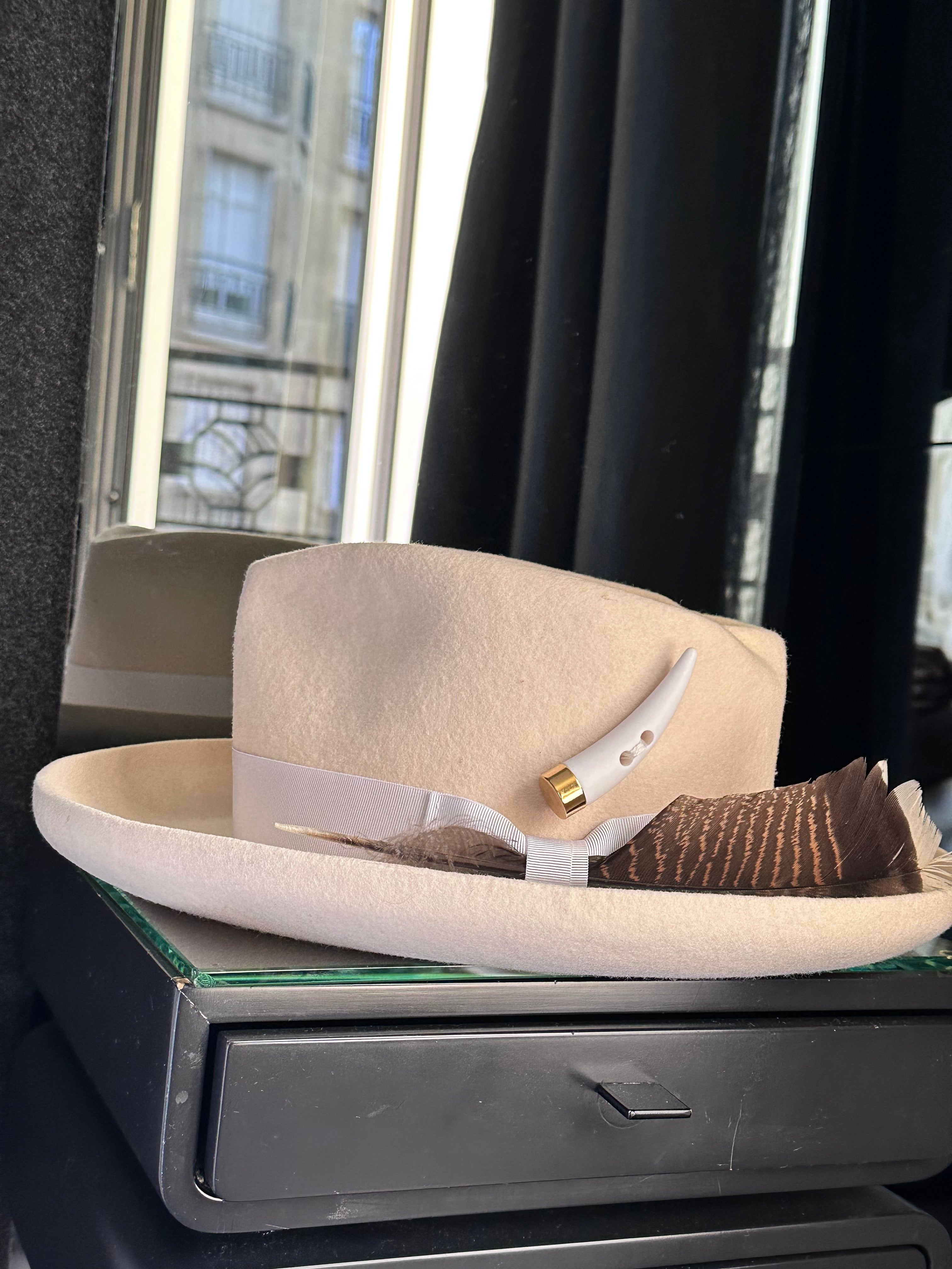 Ivory Fedora – Maxim Collection